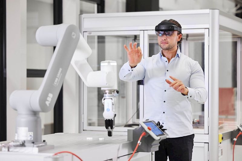 ABB надгражда RobotStudio с облачна функционалност и възможности за колаборация в реално време ABB надгражда RobotStudio с облачна функционалност и възможности за колаборация в реално време